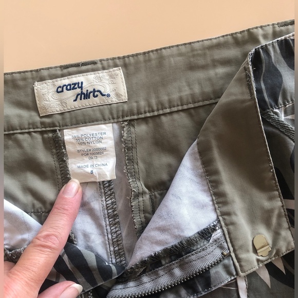 Crazy Shirts skirt & t-shirt set - Picture 4 of 6